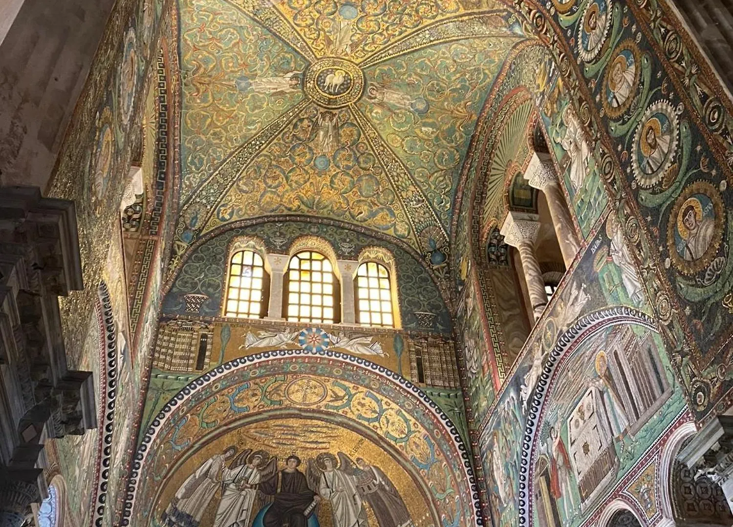 Ravenna Flat Luna
